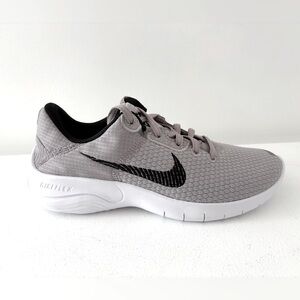 Nike W FLEX EXPERIENCE RN 11 NN Lavender/White Sneakers